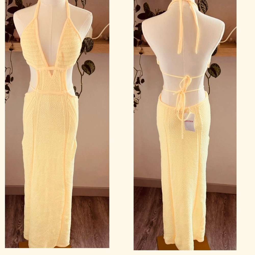 Backless Halter Knit Maxi Dress - Pale Yellow